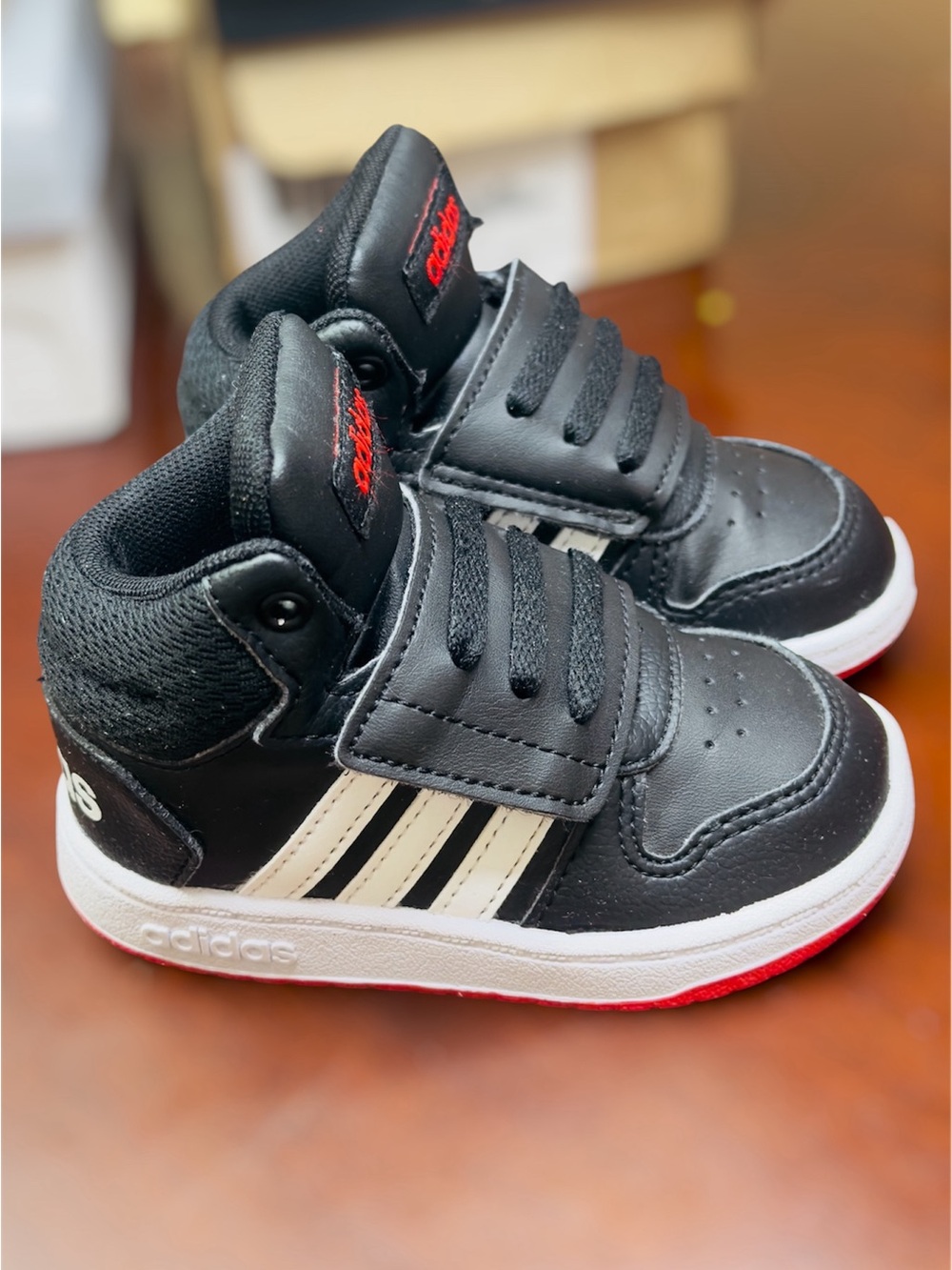 adidas Kids Black and Red Low-Top Velcro Sneakers - Picture 2 of 3